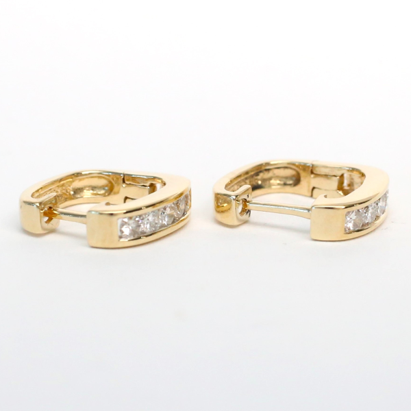 Cercei Cerc Pătrat cu Diamante din Aur Galben 14k