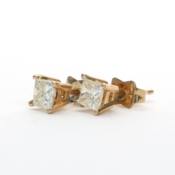Cercei cu Diamante din Aur Galben 14k