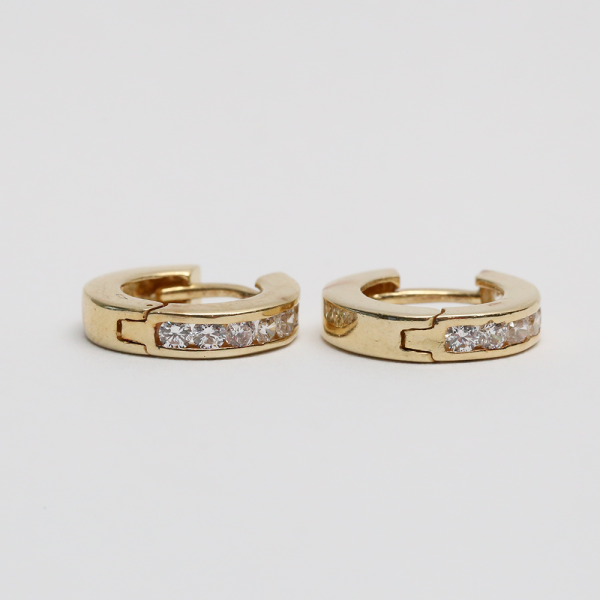 Cercei cu Diamante din Aur Galben 14k