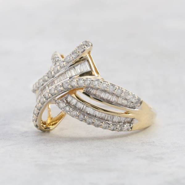 Inel cu Diamante din Aur Galben 14k