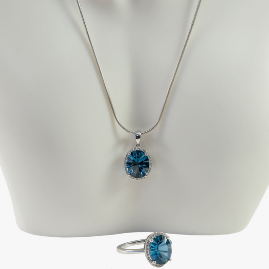 Set Colier & Inel cu Diamante & Topaz din Aur Alb 14k