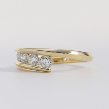 Inel Bypass cu Diamante din Aur Galben 14k