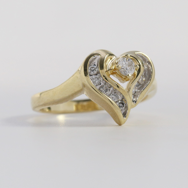 Inel Inima cu Diamante din Aur Galben 14k