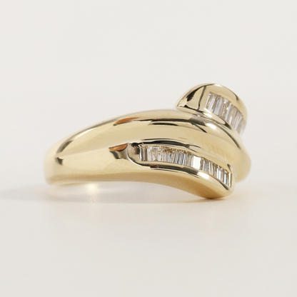 Inel Bypass cu Diamante din Aur Galben 14k
