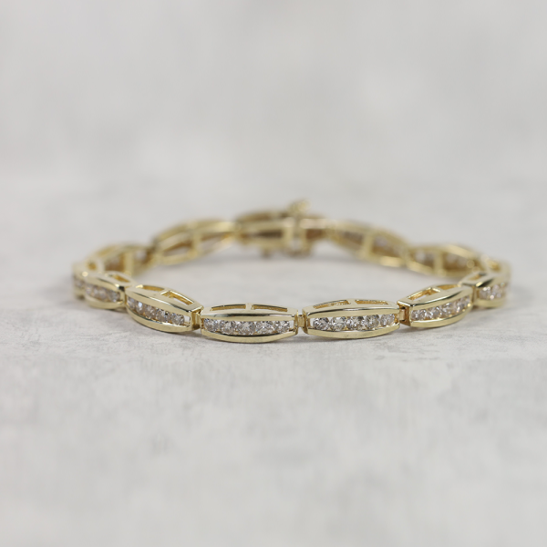 Brăţară cu Diamante din Aur Galben 14k