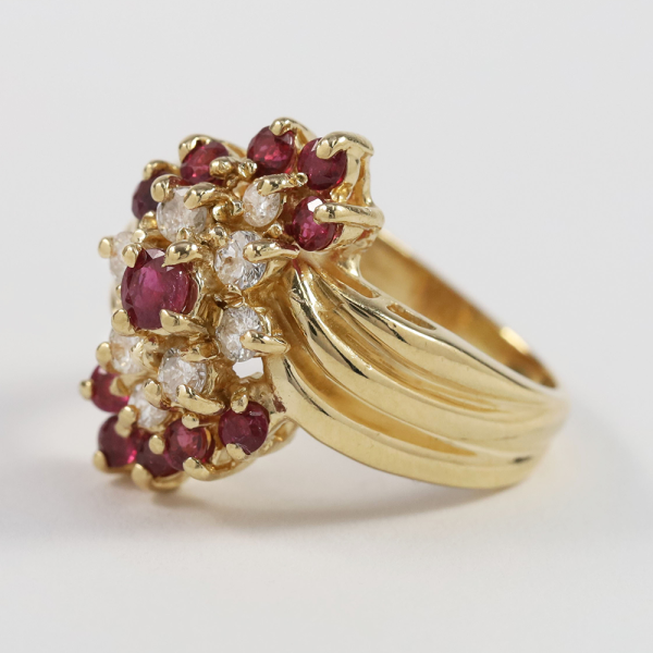 Inel cu Diamante & Rubine din Aur Galben 14k
