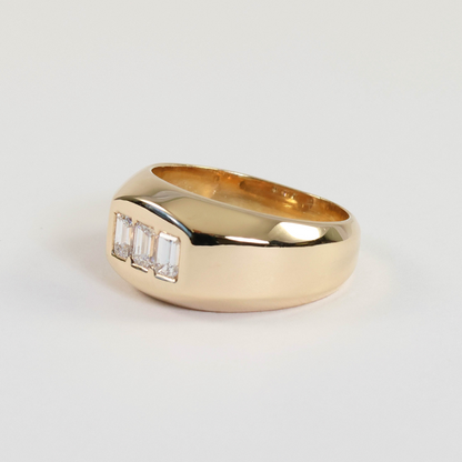 Inel cu Trei Diamante din Aur Galben 14k