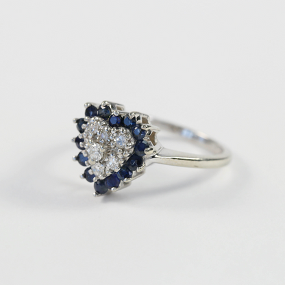 Inel cu Diamante & Inima de Safir din Aur Alb 14k