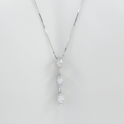 Pandantiv cu Diamante din Aur Alb 14k