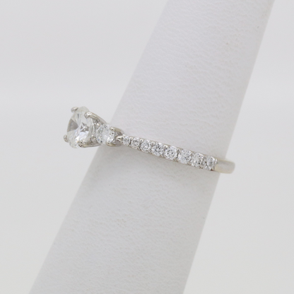 Inel Logodnă Cu Diamante din Aur Alb 14k