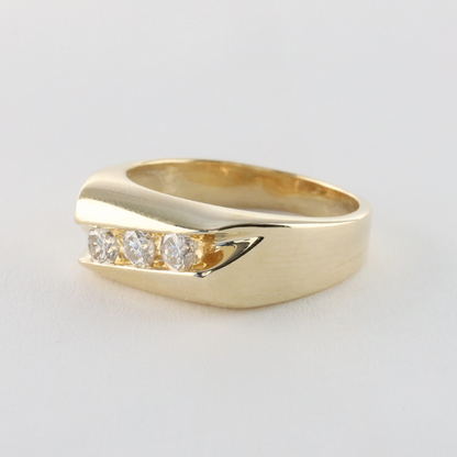 Inel Cu Trei Diamante din Aur Galben 14k