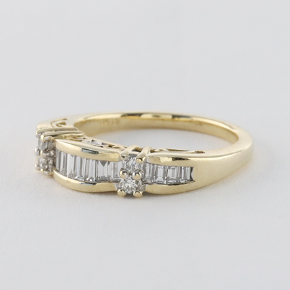 Inel Cu Diamante din Aur Galben 14k