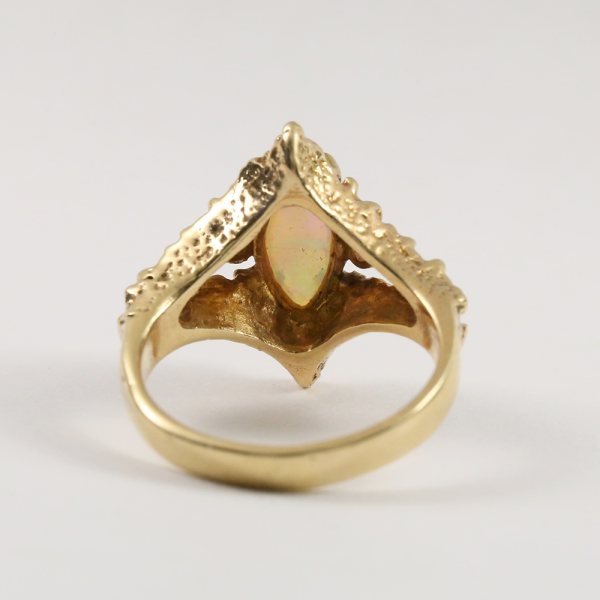 Inel Cu Diamante & Opal din Aur Galben 14k