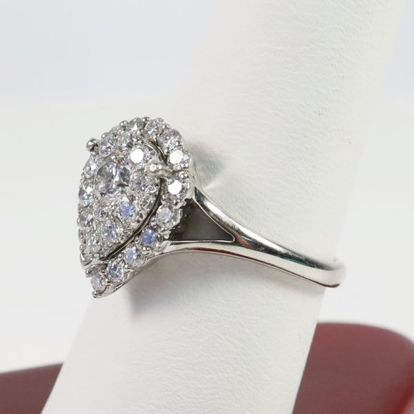 Inel Cu Diamante din Aur Alb 14k