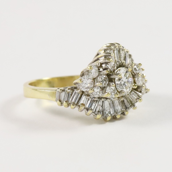 Inel Cu Diamante din Aur Galben 18k