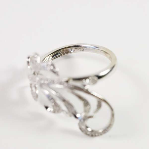 Inel cu Diamante din Aur Alb 18k