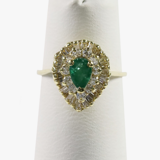 Inel Cu Smarald și Diamante din Aur Galben 18k