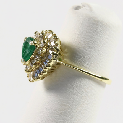 Inel Cu Smarald și Diamante din Aur Galben 18k