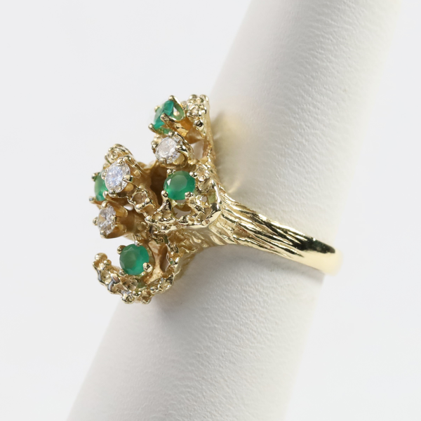 Inel cu Smarald și Diamante din Aur Galben 14k