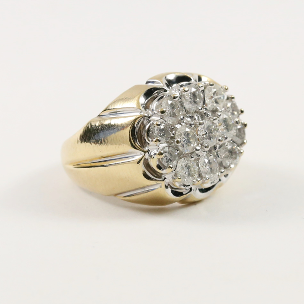 Inel Cluster Cu Diamante din Aur Galben 14k