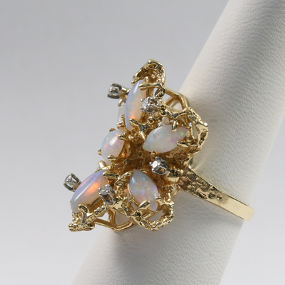 Inel cu Opal & Diamante din Aur Galben 14k