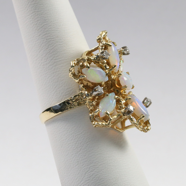 Inel cu Opal & Diamante din Aur Galben 14k