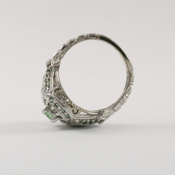 Inel cu Spinel Verde din Aur Alb 14k