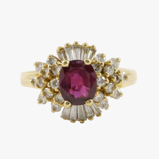 Inel Cu Rubin și Diamante din Aur Galben 18k