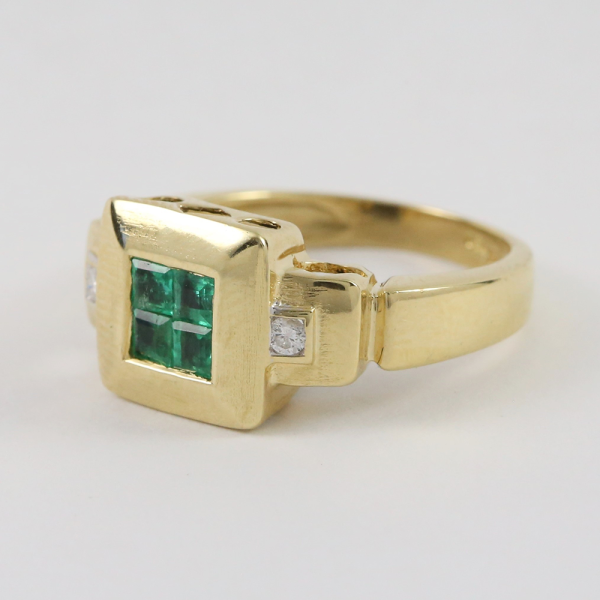 Inel cu Smarald & Diamante din Aur Galben 18k