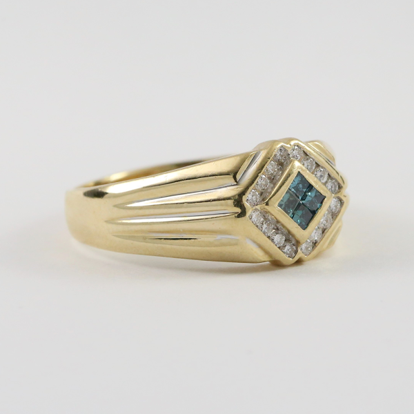 Inel cu Diamante Albastru și Alb din Aur Galben 14k