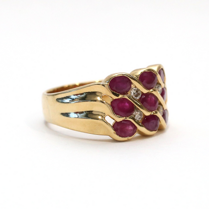 Inel cu Rubine Și Diamante din Aur Galben 18k