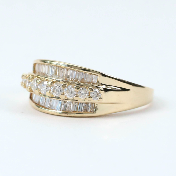 Inel cu Diamante din Aur Galben 14k