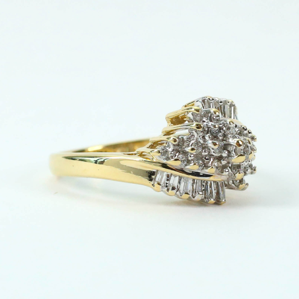 Inel de Cocktail cu Diamante din Aur Galben 14k