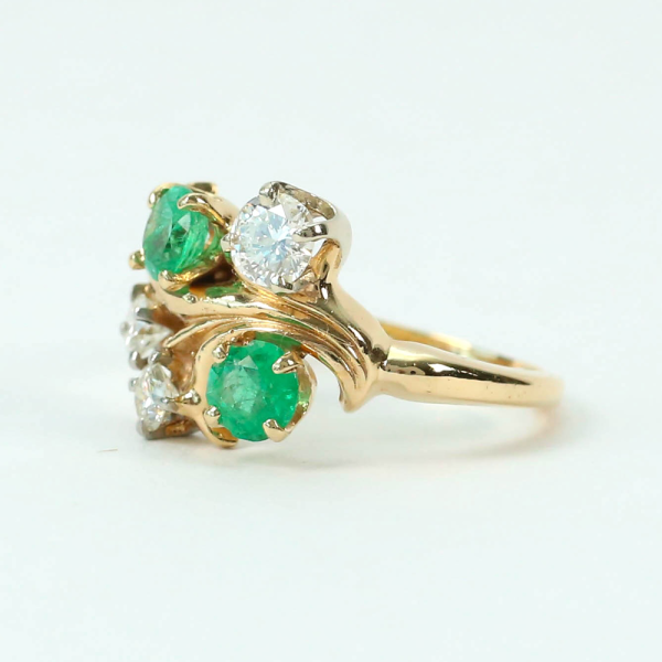 Inel cu Smarald Și Diamante din Aur Galben 14k