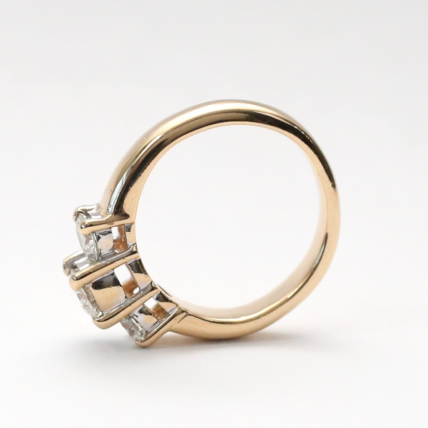 Inel cu Diamante din Aur Galben 14k