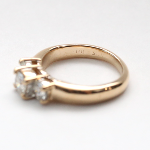 Inel cu Diamante din Aur Galben 14k