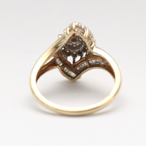 Inel cu Diamante din Aur Galben 10k