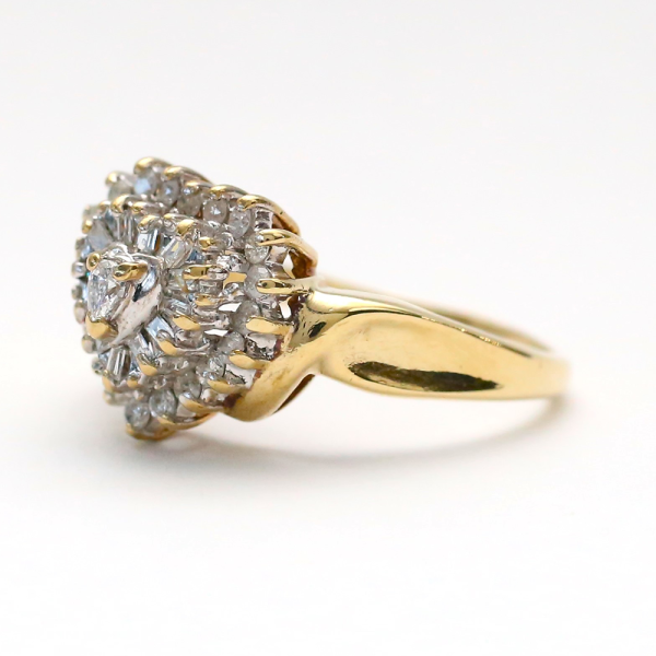 Inel Inimă cu Diamante din Aur Galben 10k