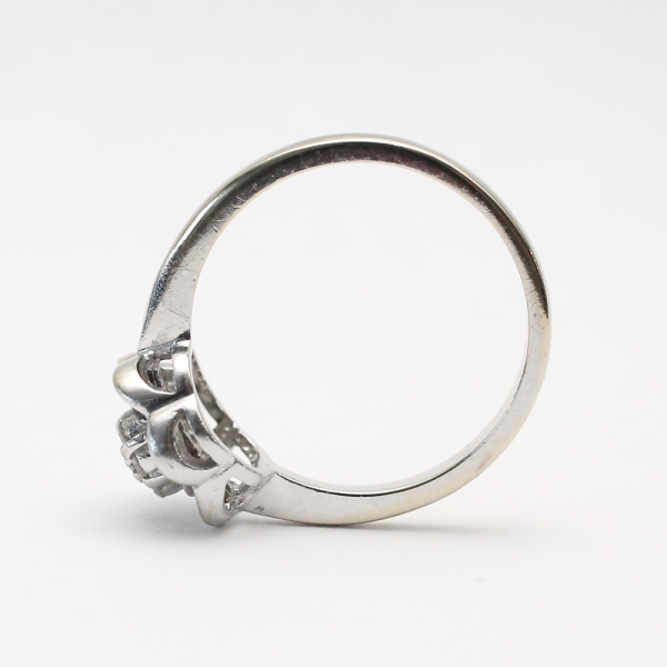 Inel Floral cu Diamante din Aur Alb 10k