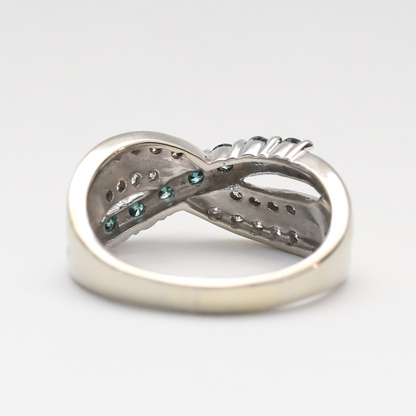 Inel cu Diamante Albastru Și Alb din Aur Alb 10k