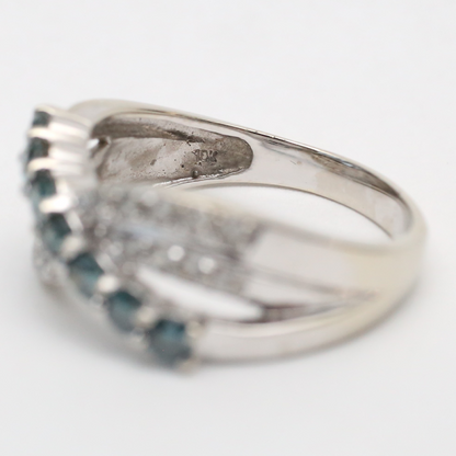 Inel cu Diamante Albastru Și Alb din Aur Alb 10k