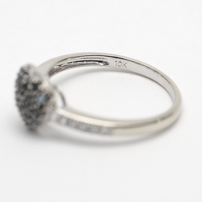 Inel Inimă cu Diamante Alb Și Negru din Aur Alb 10k