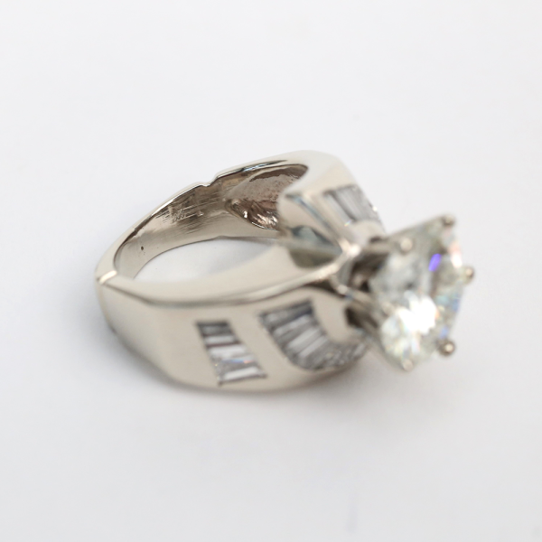 Inel cu Diamante Și Moissanite din Aur Alb 14k