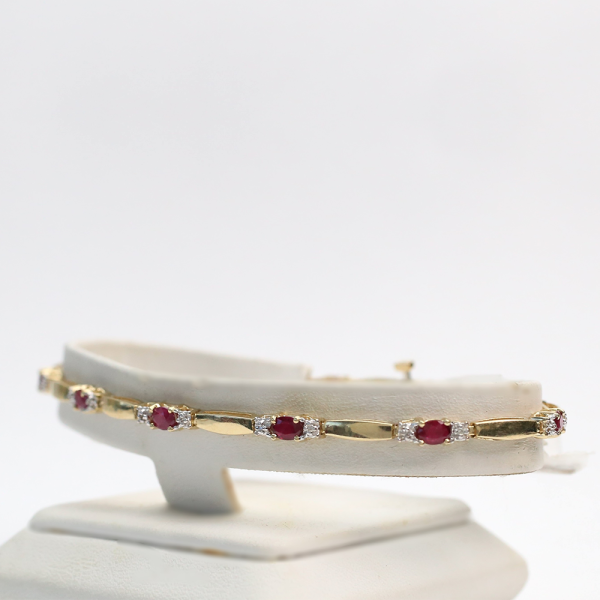 Brăţară cu Diamante Și Rubine din Aur Galben 14k