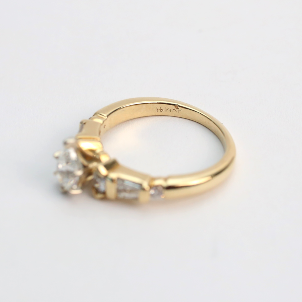 Inel Logodnă cu Diamante din Aur Galben 14k