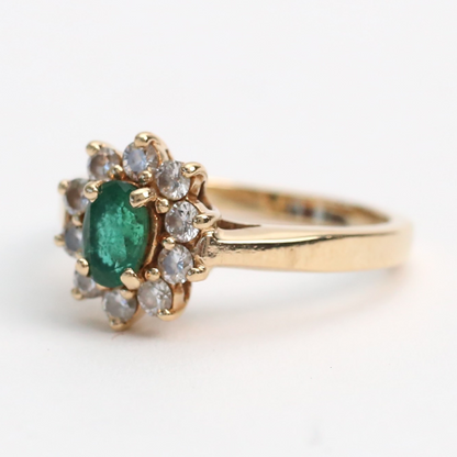Inel cu Diamante Și Smarald din Aur Galben 14k