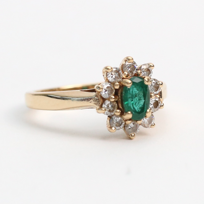 Inel cu Diamante Și Smarald din Aur Galben 14k