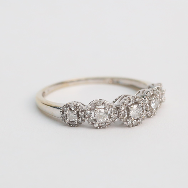 Inel Halo cu Diamante din Aur Alb 10k