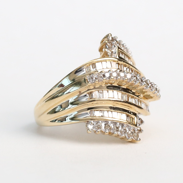 Inel Lat cu Diamante din Aur Galben 10k