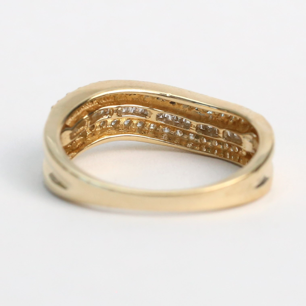 Inel cu Diamante din Aur Galben 14k